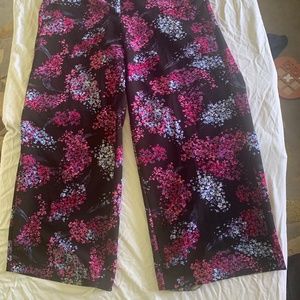 Floral wide leg pants